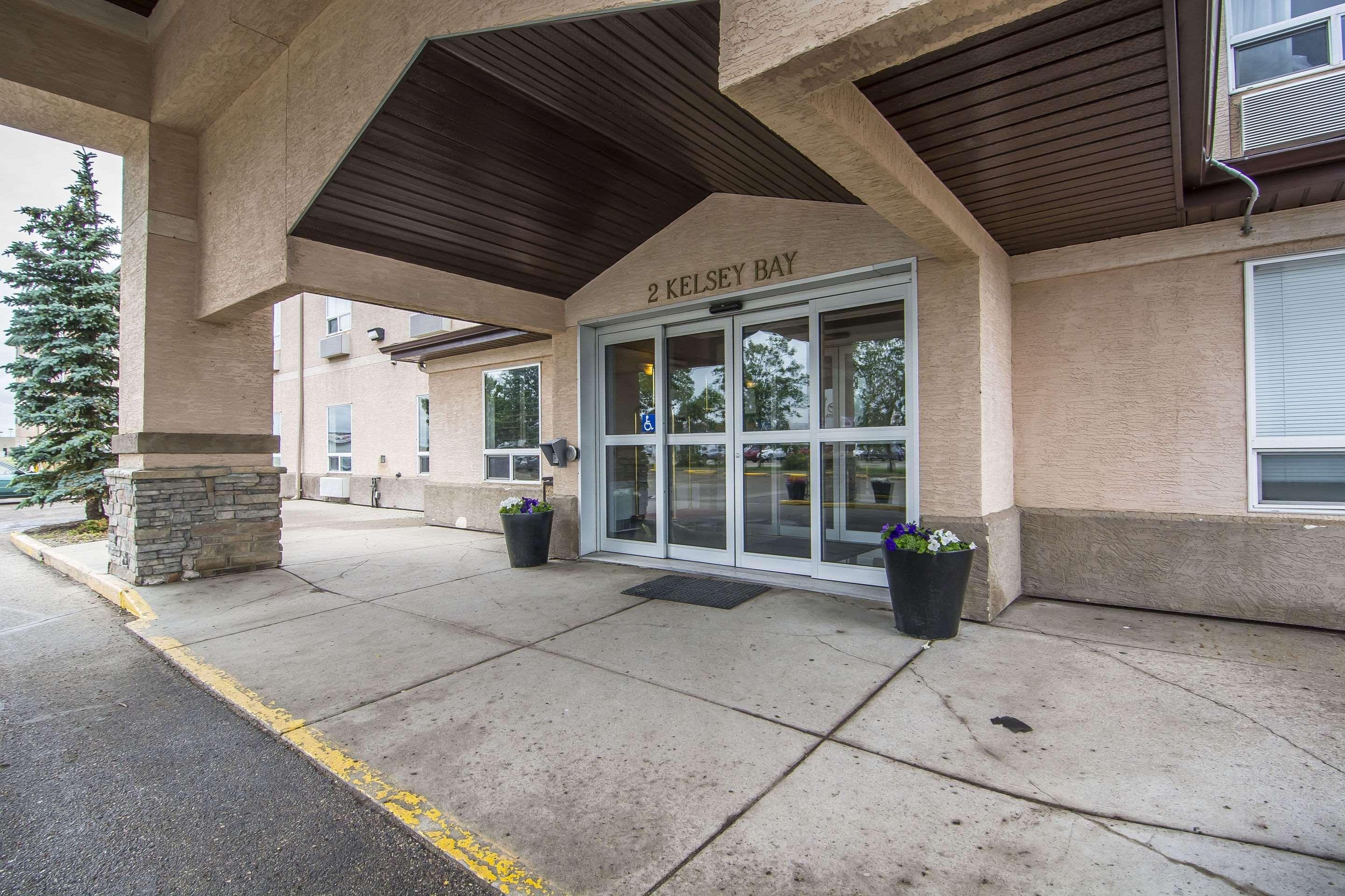 Quality Inn & Suites Yorkton Exterior foto