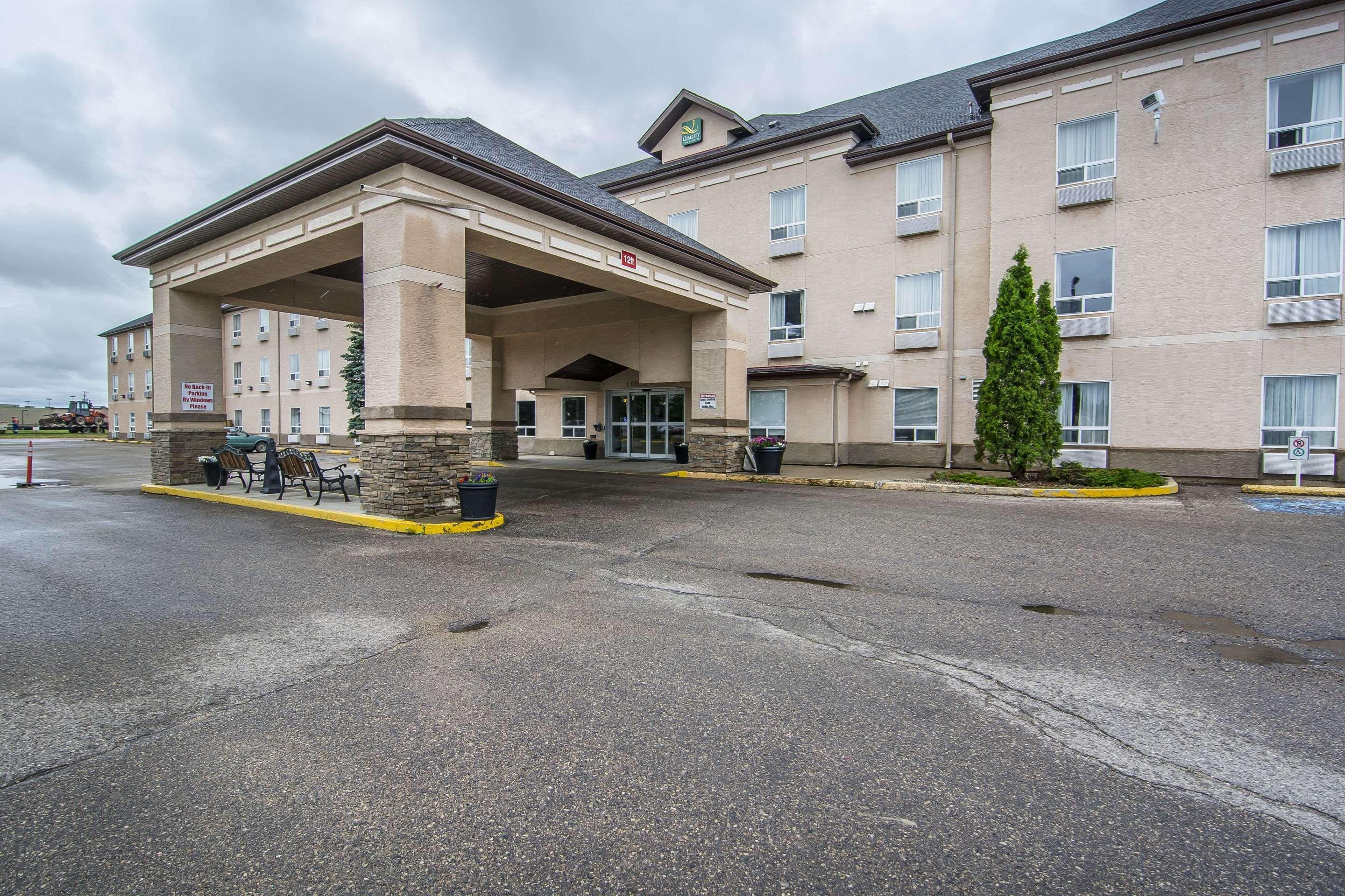 Quality Inn & Suites Yorkton Exterior foto